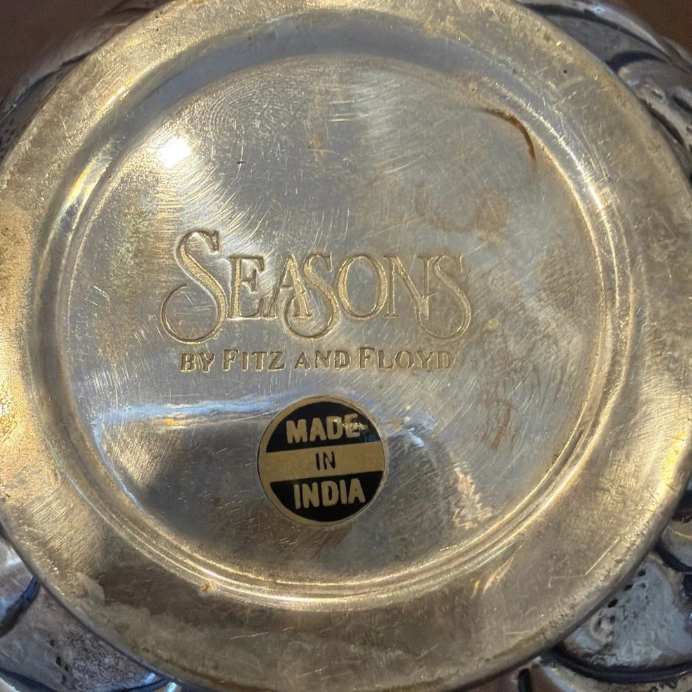 Seasons Fitz and Floyd Silver Tone Pierced Metal Candle Holder Vase